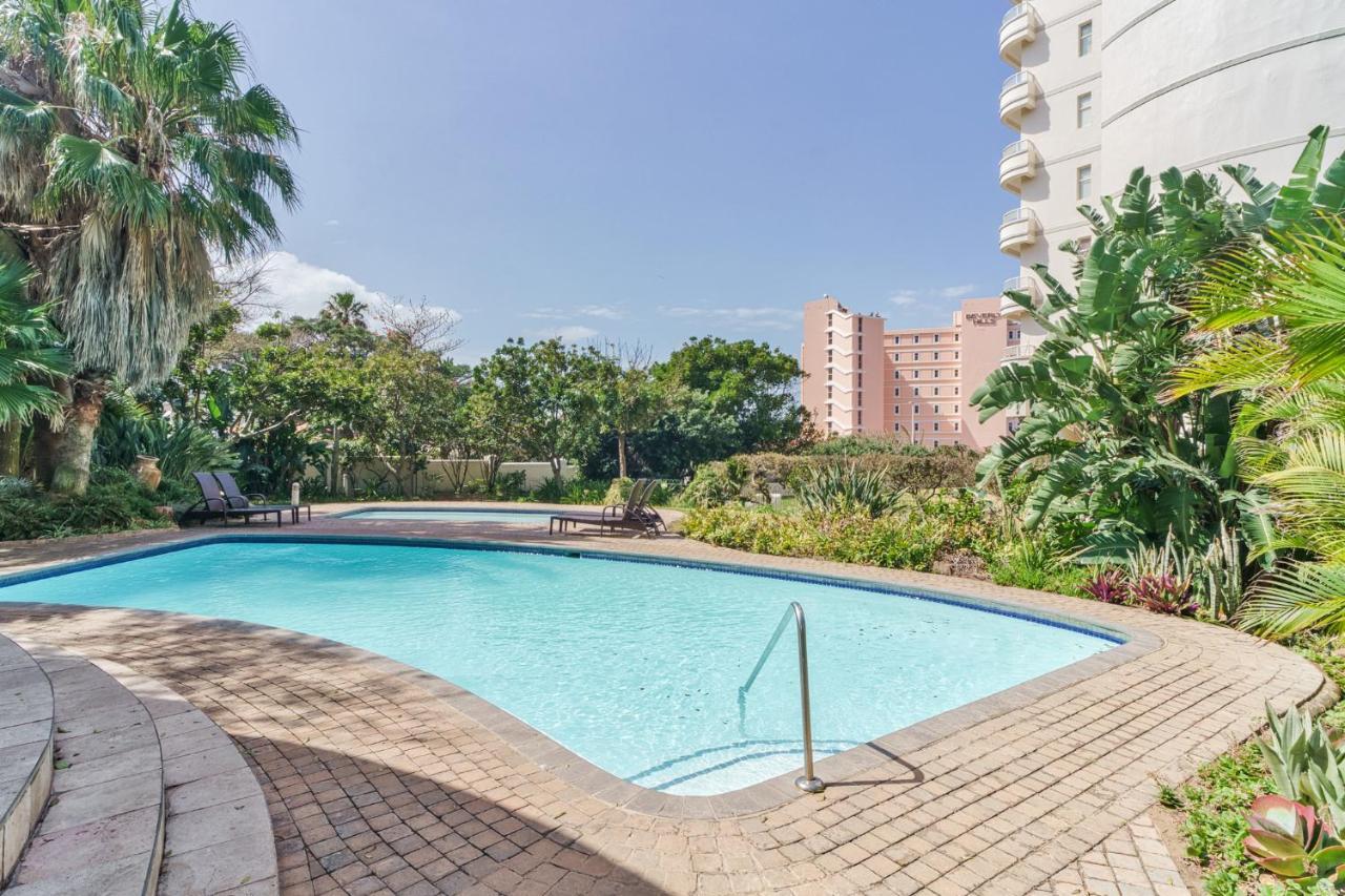 204 Oyster Rock - By In Umhlanga Apartment Durban
