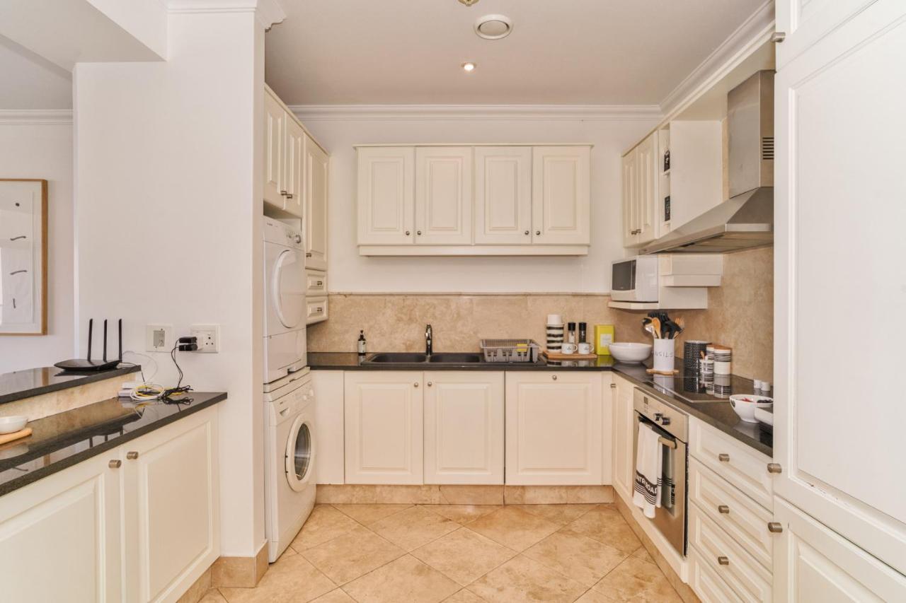 204 Oyster Rock - By In Umhlanga *