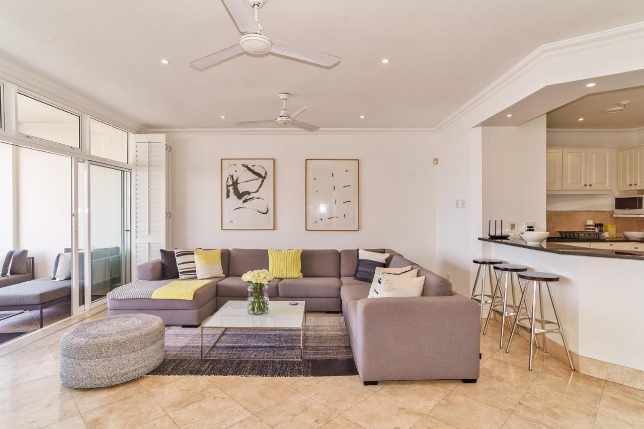 204 Oyster Rock - By In Umhlanga *