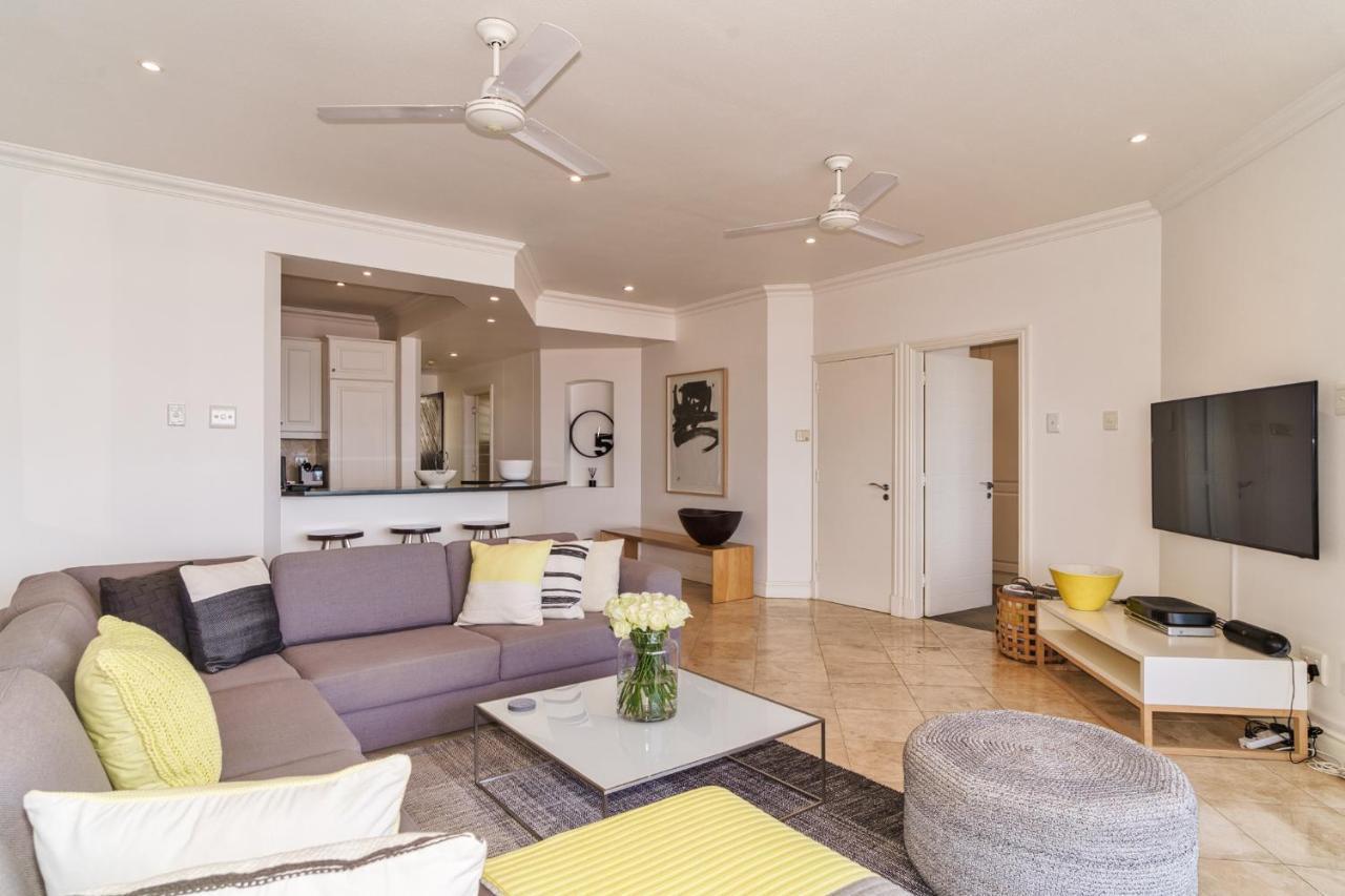 204 Oyster Rock - By In Umhlanga