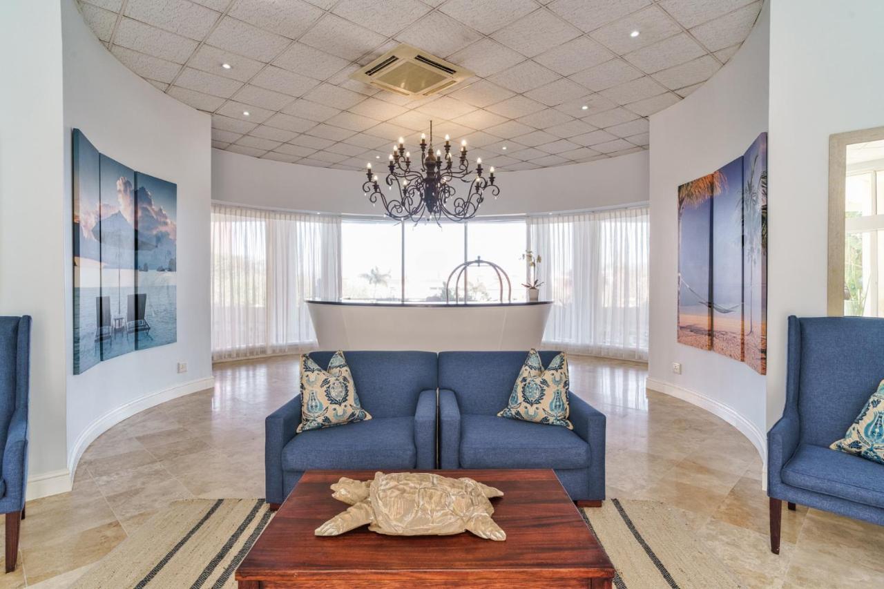 204 Oyster Rock - By In Umhlanga *
